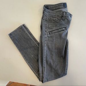 Skinny jeans by Vince